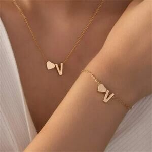 NWT personalized letter initial gold necklace and bracelet set LETTER V